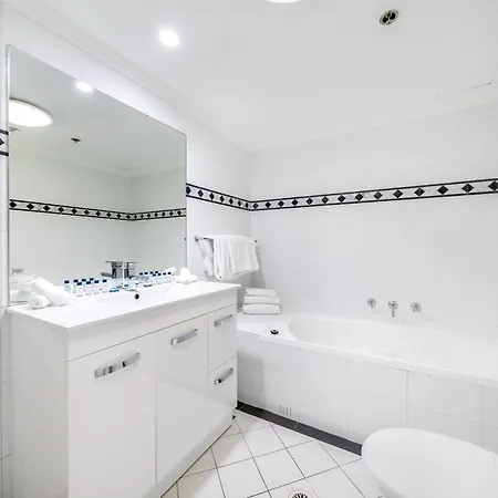 Oaks Sydney Castlereagh Suites Exterior photo