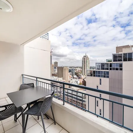 Oaks Sydney Castlereagh Suites Exterior photo