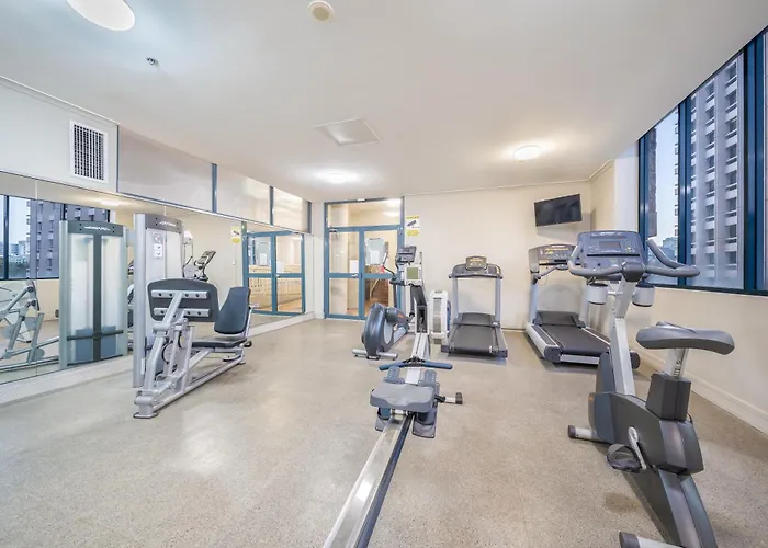 Oaks Sydney Castlereagh Suites